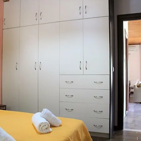 Case de vacanță Mariannas House Nikiana