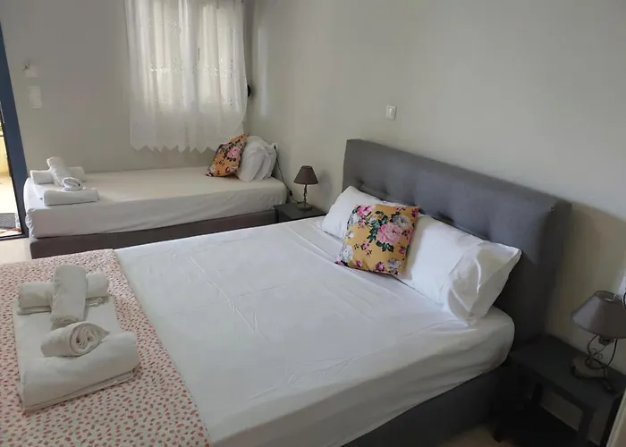 Дом отдыха Mariannas House Никиана