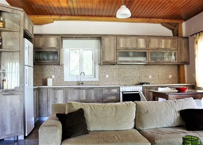 Дом отдыха Mariannas House Никиана
