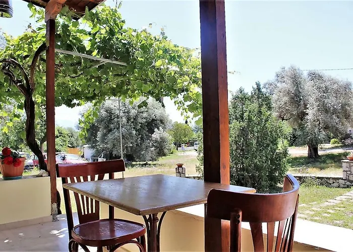 Дом отдыха Mariannas House Никиана